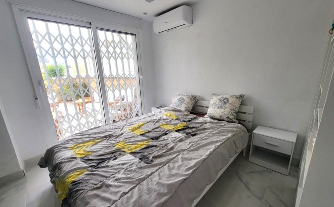 Resale - Town House -
Pilar de la Horadada - Torre De La Horadada