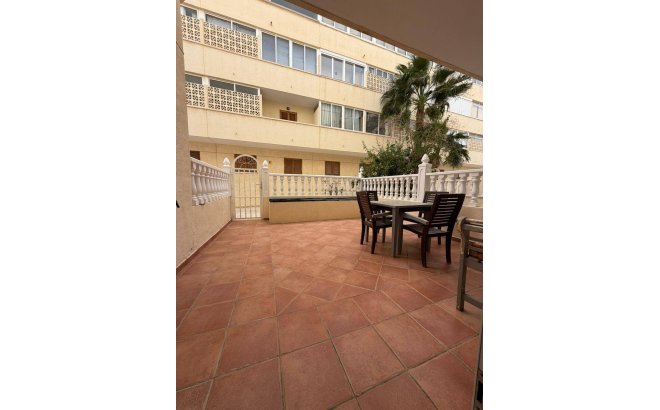 Herverkoop - Appartement -
Orihuela Costa - La Regia