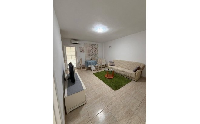 Herverkoop - Appartement -
Orihuela Costa - La Regia
