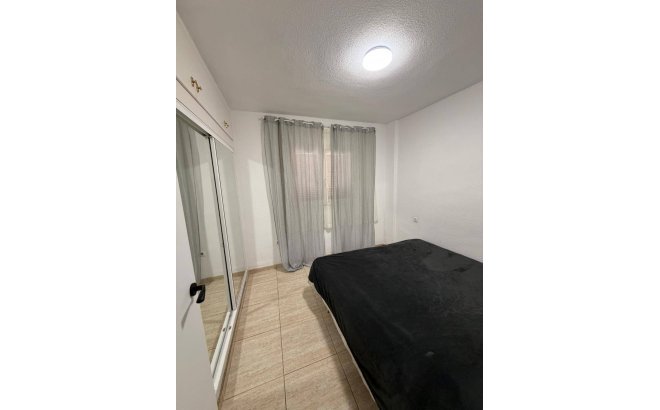 Herverkoop - Appartement -
Orihuela Costa - La Regia