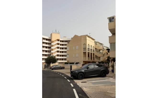 Herverkoop - Appartement -
Orihuela Costa - La Regia