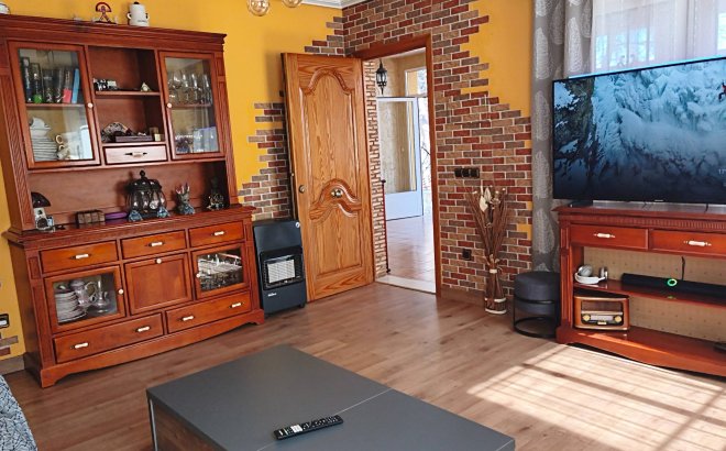 Resale - Villa -
Torrevieja - Los Balcones