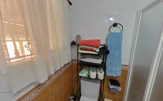 Resale - Villa -
Torrevieja - Los Balcones