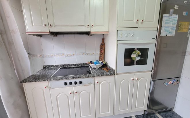 Resale - Apartment -
Torrevieja - Centro