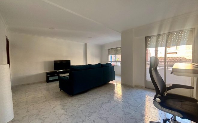 Revente - Appartement -
Torrevieja