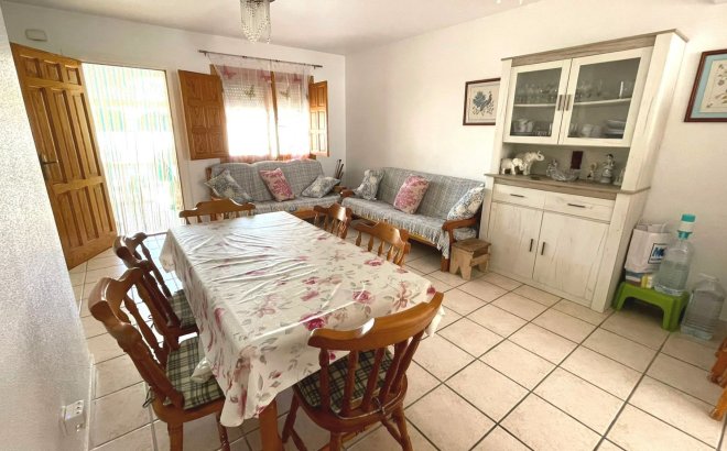 Revente - Town House -
Pilar de la Horadada - Costa Blanca