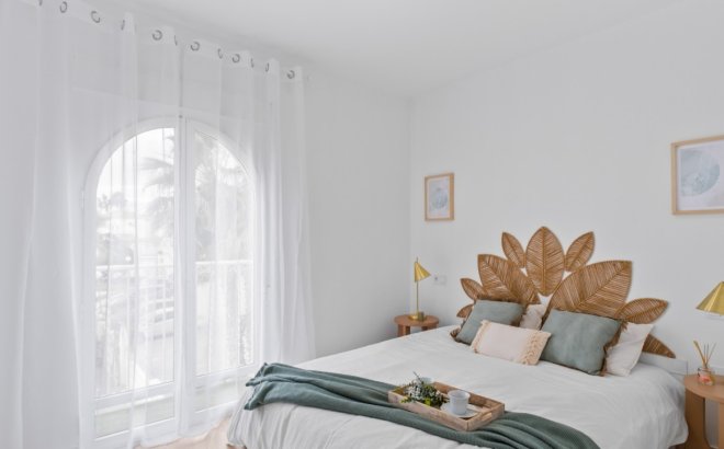 Resale - Town House -
Orihuela Costa - Costa Blanca