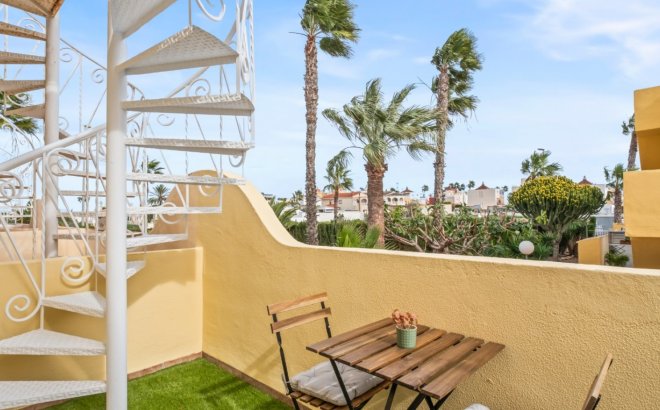 Resale - Town House -
Orihuela Costa - Costa Blanca