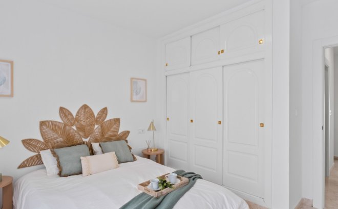 Resale - Town House -
Orihuela Costa - Costa Blanca