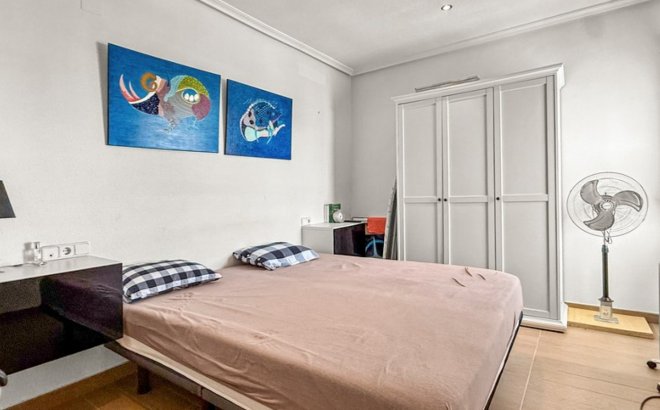 Resale - Apartment -
Orihuela Costa - Costa Blanca