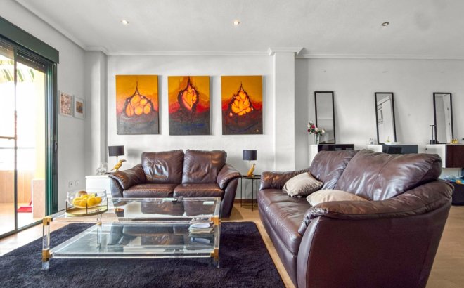 Resale - Apartment -
Orihuela Costa - Costa Blanca