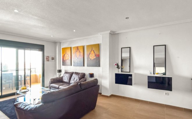 Resale - Apartment -
Orihuela Costa - Costa Blanca