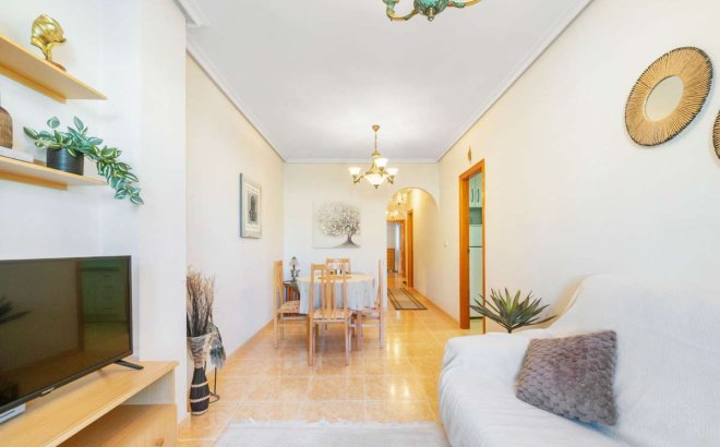 Resale - Apartment -
Torrevieja - Costa Blanca