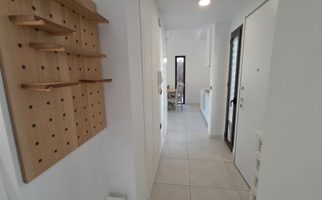 Resale - Villa -
Cabo Roig - Costa Blanca