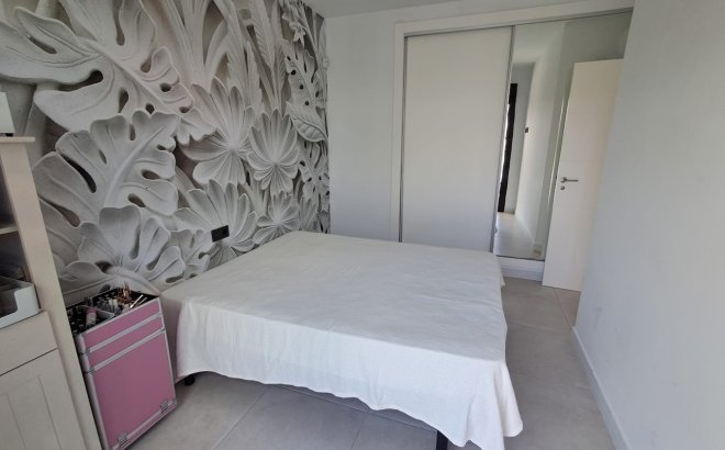 Resale - Villa -
Cabo Roig - Costa Blanca