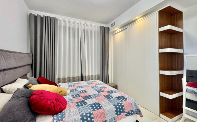 Herverkoop - Villa -
Orihuela Costa - Lomas de Cabo Roig