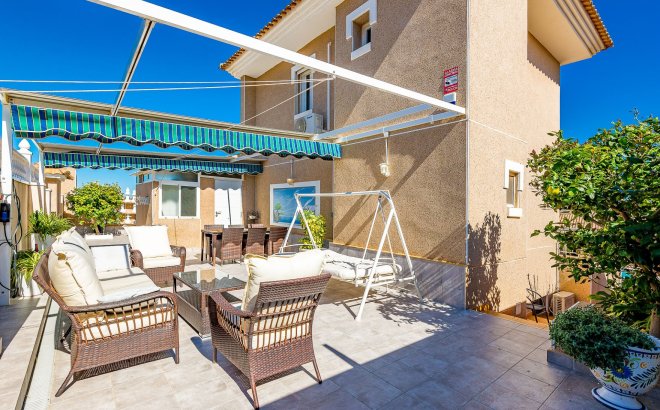 Revente - Villa -
Torrevieja - Costa Blanca