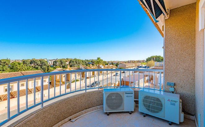 Revente - Villa -
Torrevieja - Costa Blanca