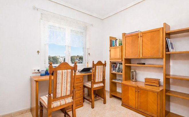 Revente - Villa -
Torrevieja - Costa Blanca