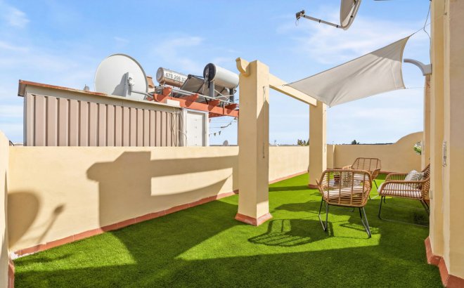 Resale - Town House -
Playa Flamenca - Costa Blanca