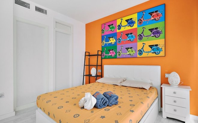 Revente - Appartement -
Torrevieja - Playa del Cura