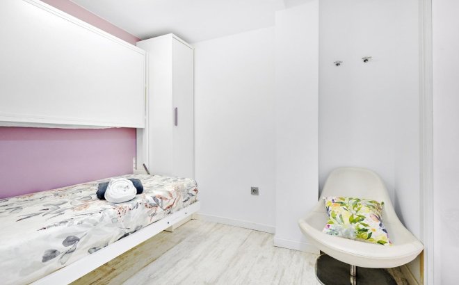 Revente - Appartement -
Torrevieja - Playa del Cura