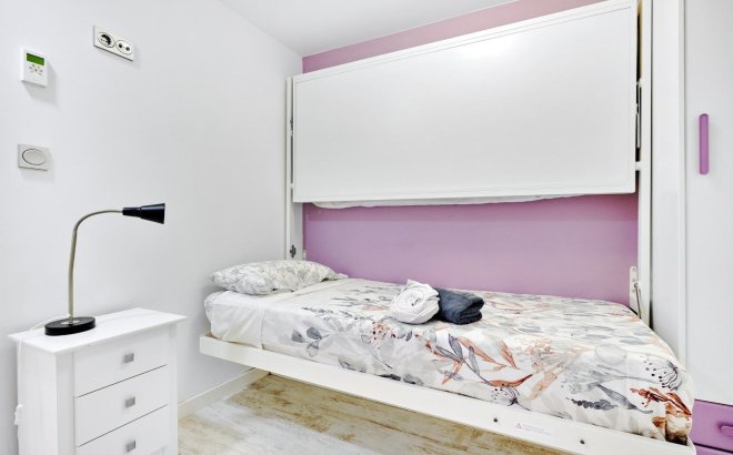 Revente - Appartement -
Torrevieja - Playa del Cura