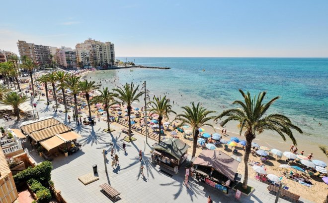 Revente - Appartement -
Torrevieja - Playa del Cura