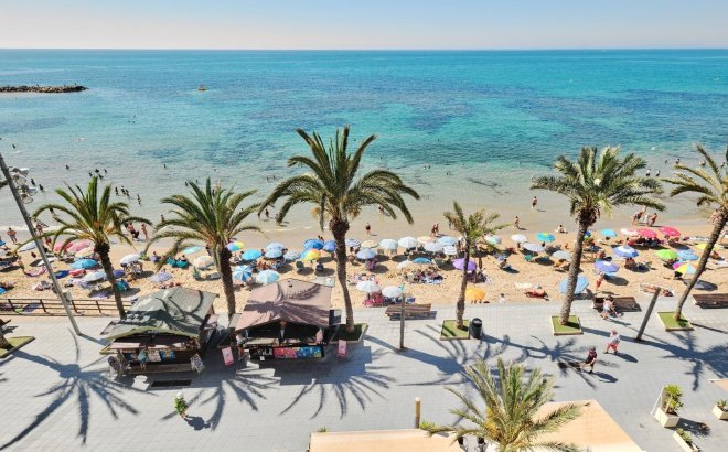 Revente - Appartement -
Torrevieja - Playa del Cura