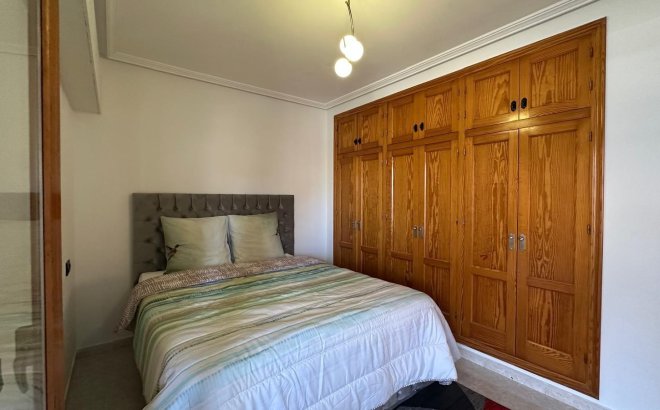 Herverkoop - Appartement -
Torrevieja - Centro