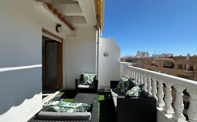 Herverkoop - Appartement -
Torrevieja - Centro