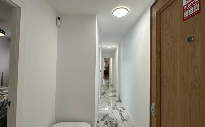 Revente - Appartement -
Torrevieja - Playa del Cura