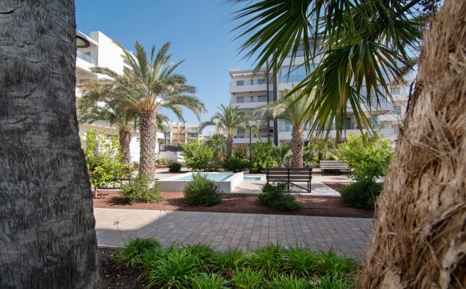 Revente - Appartement -
Orihuela Costa - Los Dolses