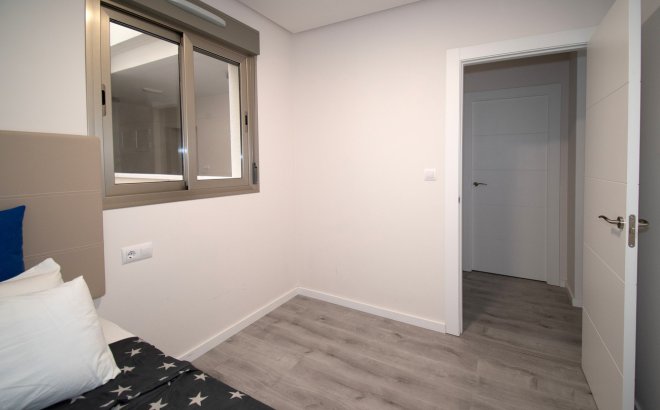 Revente - Appartement -
Orihuela Costa - Los Dolses