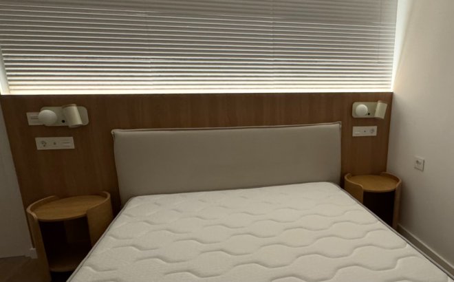 Herverkoop - Appartement -
Torrevieja - Costa Blanca