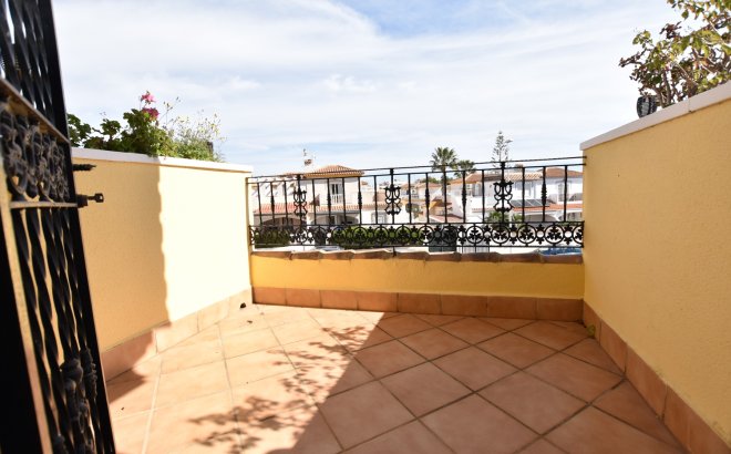 Herverkoop - Villa -
Orihuela Costa - Costa Blanca