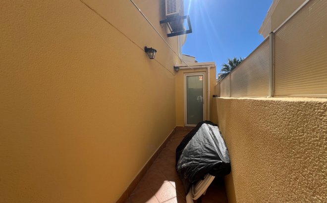 Herverkoop - Villa -
Orihuela Costa - Costa Blanca