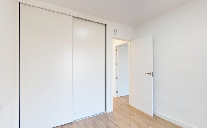 Resale - Apartment -
Orihuela Costa - Costa Blanca