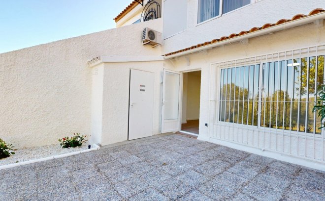 Resale - Apartment -
Orihuela Costa - Costa Blanca