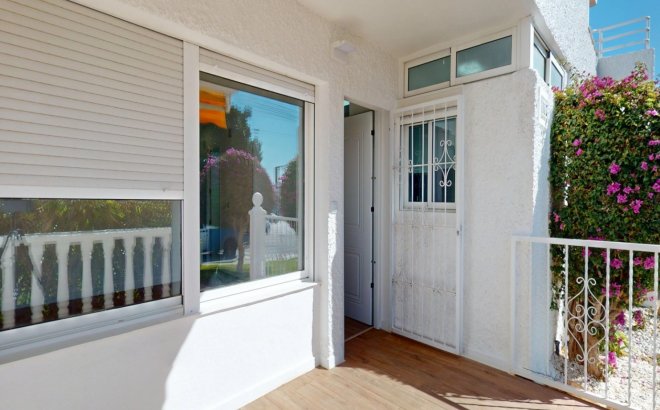 Resale - Apartment -
Orihuela Costa - Costa Blanca