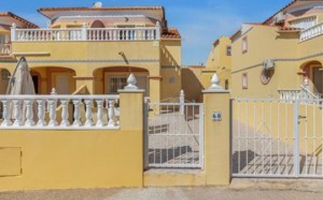 Resale - Semi Detached -
Orihuela Costa