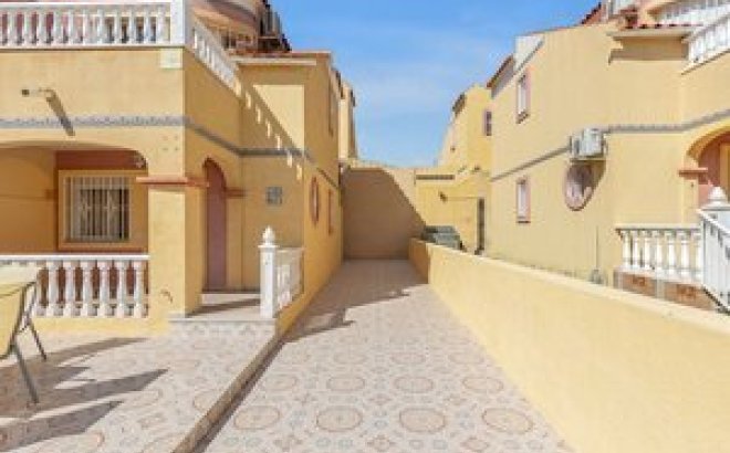 Resale - Semi Detached -
Orihuela Costa