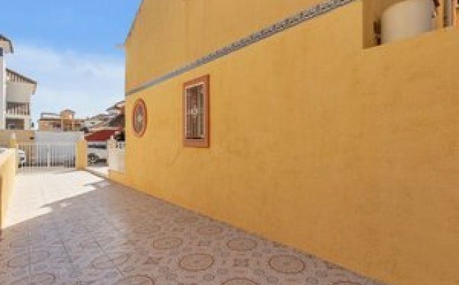 Resale - Semi Detached -
Orihuela Costa
