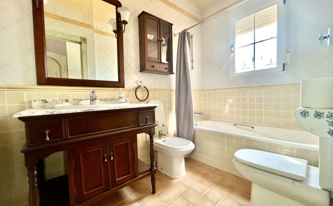 Resale - Villa -
La Mata - Costa Blanca