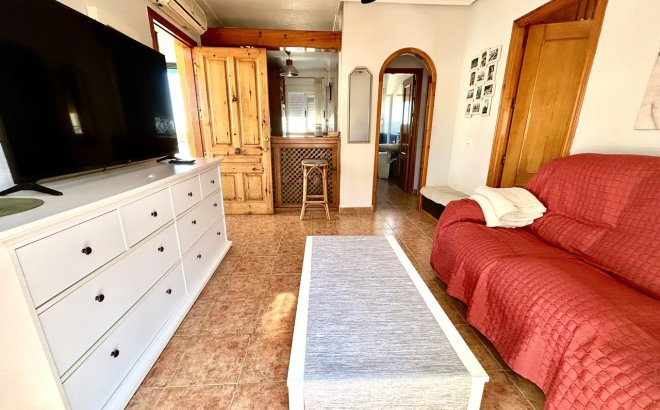 Revente - Penthouse -
Playa Flamenca - Costa Blanca