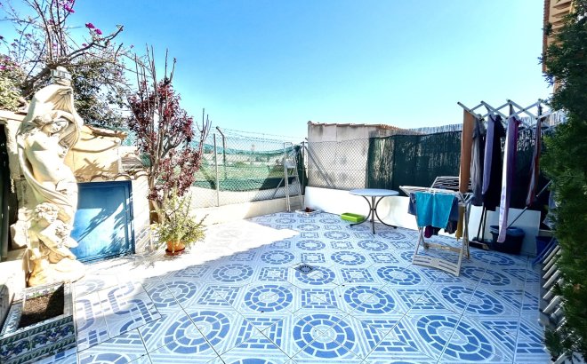 Revente - Penthouse -
Playa Flamenca - Costa Blanca