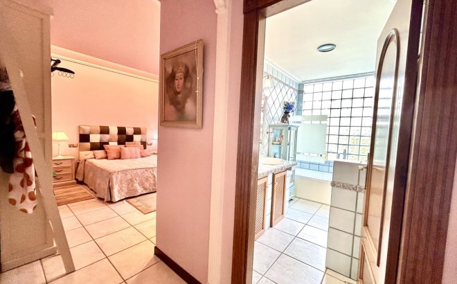 Revente - Villa -
La Mata - Costa Blanca