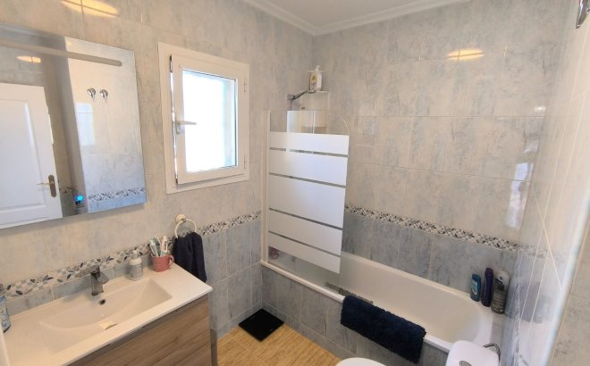 Resale - Villa -
El Raso - Costa Blanca