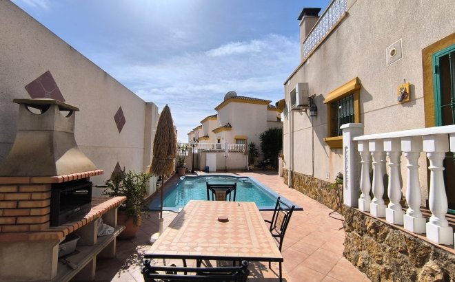 Resale - Villa -
El Raso - Costa Blanca