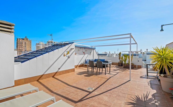 Revente - Appartement -
Torrevieja - Costa Blanca